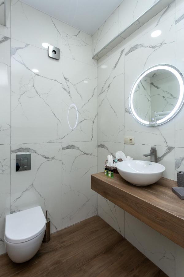 Saburtalo Apartment Tbilisi Esterno foto